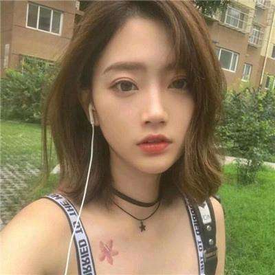 浙江温州一河流变成“牛奶河”，大量鱼在水面游动，当地回应
